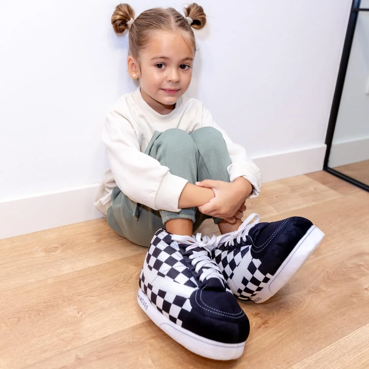 Children's House Slippers Girl's & Unisex Slippers, One Size 29-34 EU