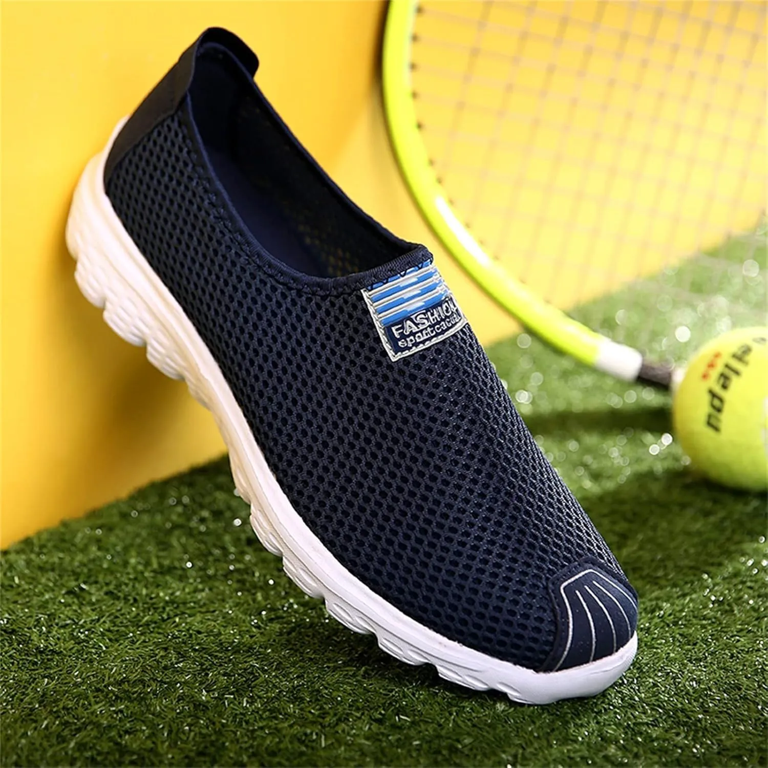 Men's Casual Shoes Workout Shoes Men Running Shoes Lightweight Tennis Shoes Non Slip Breathable Mesh Walking Sneakers
