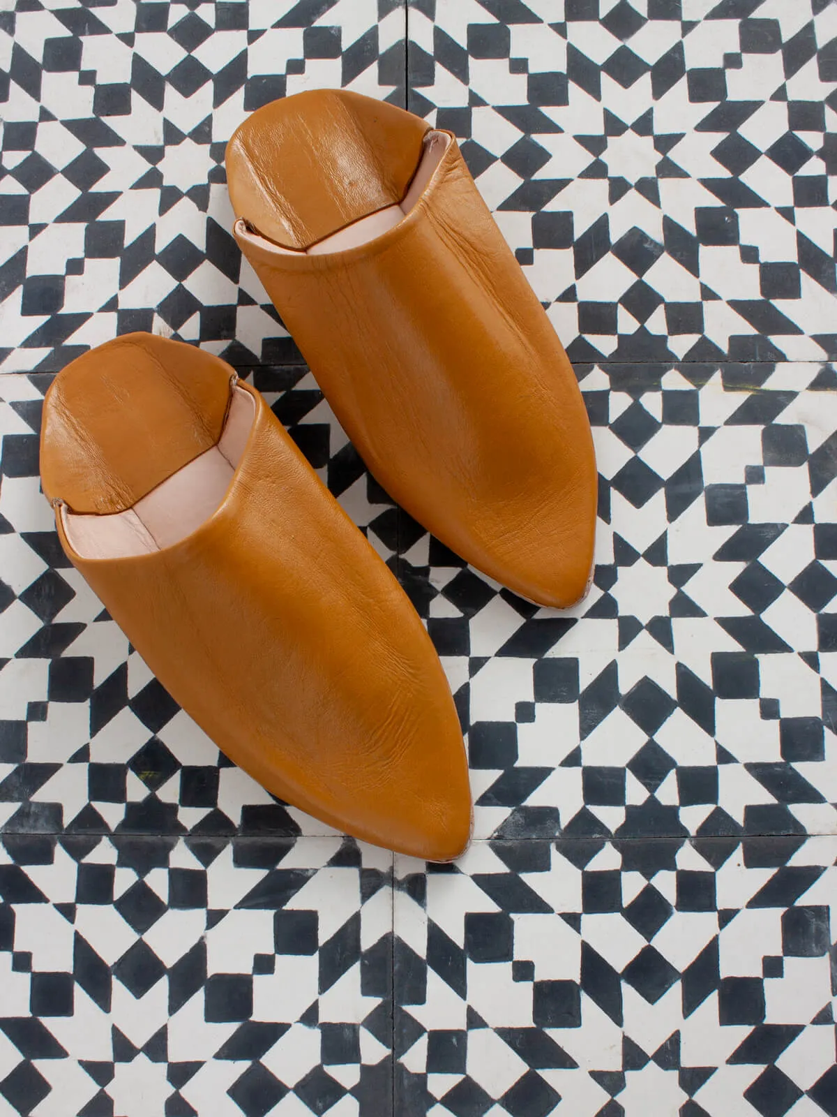 Moroccan Classic Pointed Babouche Slippers, Mustard