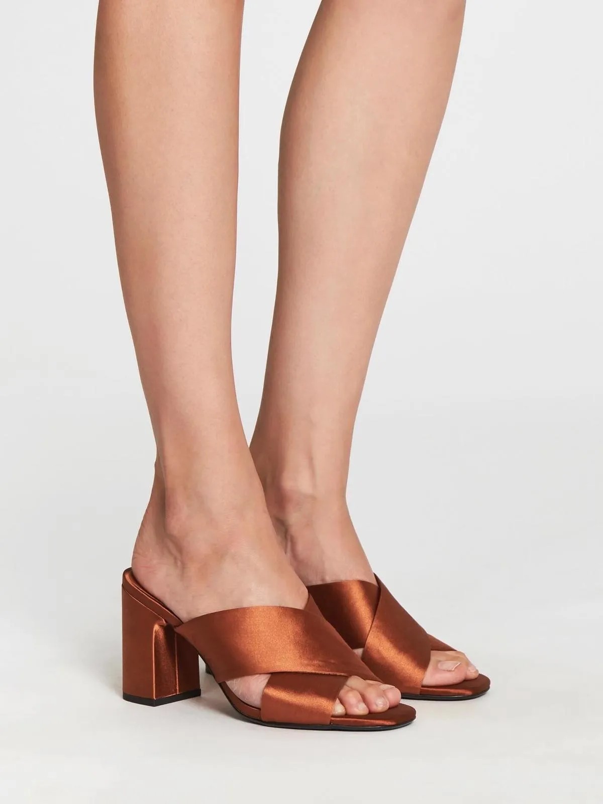 Senso Women's Marley Satin Block Heel Sandal - ORANGE